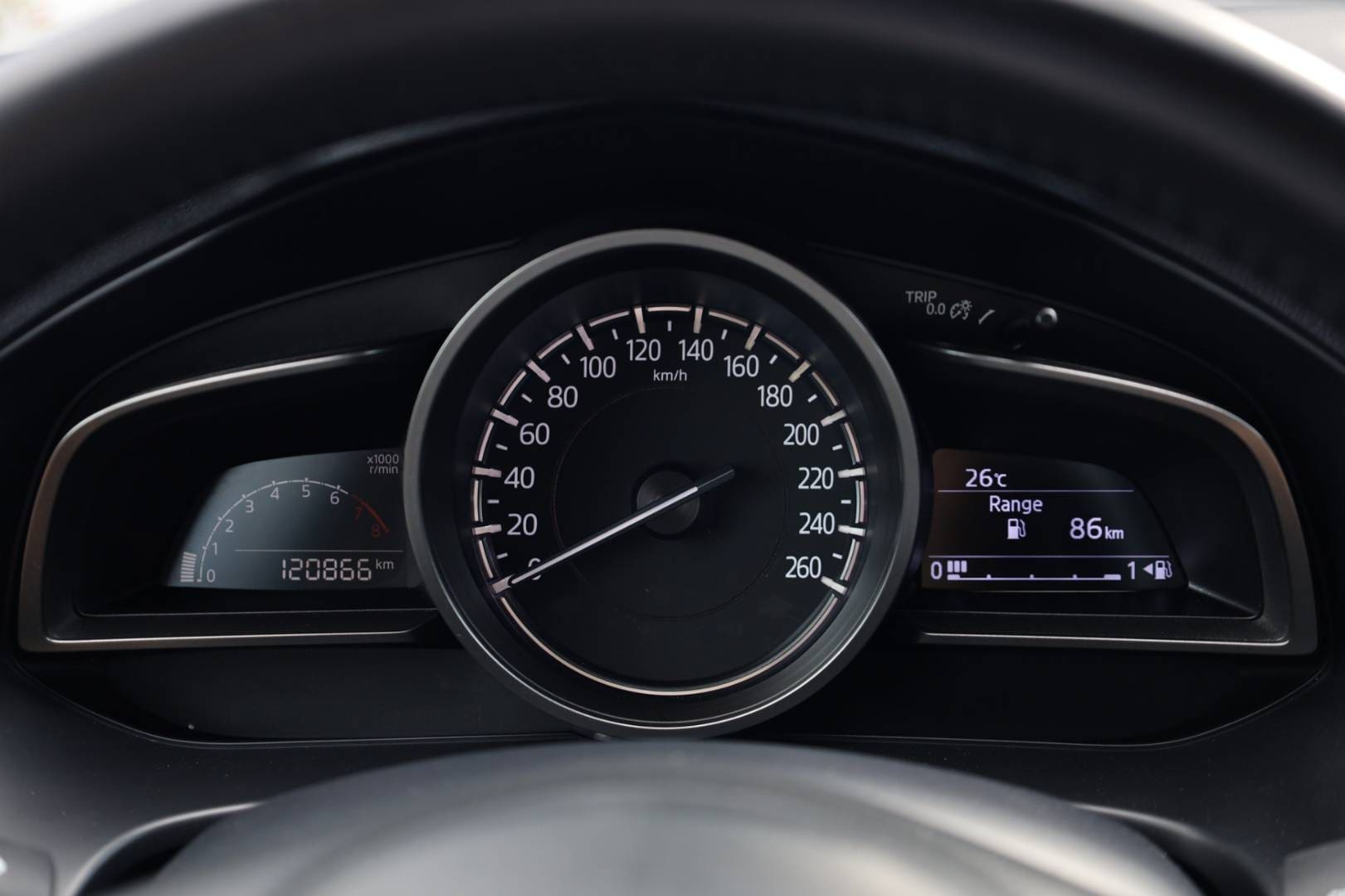 Mazda-3-20-Skyactiv-G120-Attraction-22