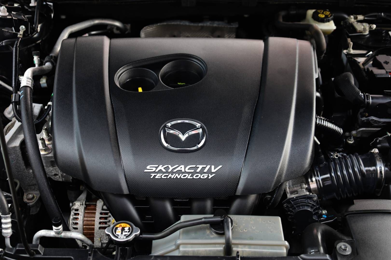 Mazda-3-20-Skyactiv-G120-Attraction-45