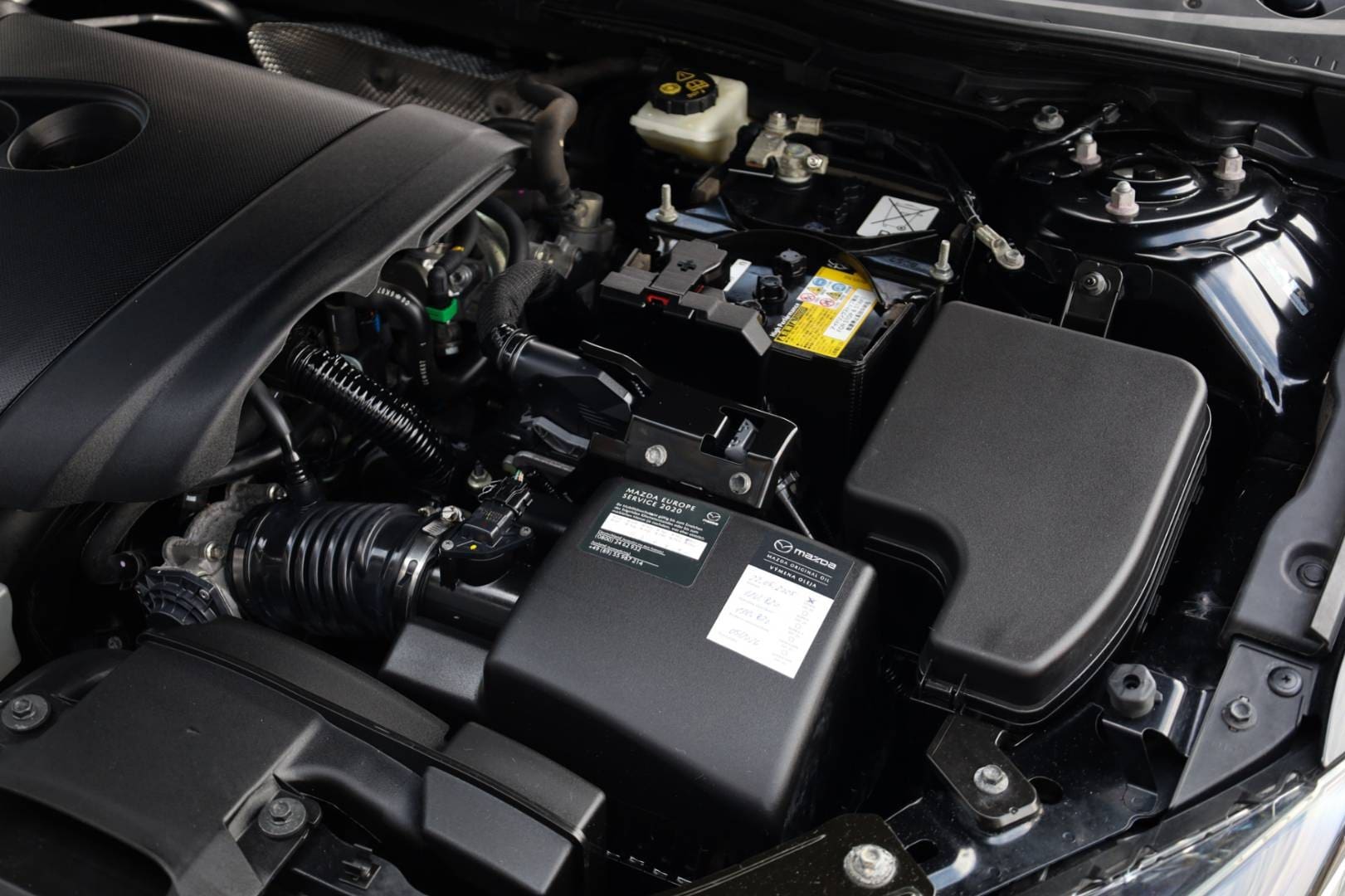 Mazda-3-20-Skyactiv-G120-Attraction-46