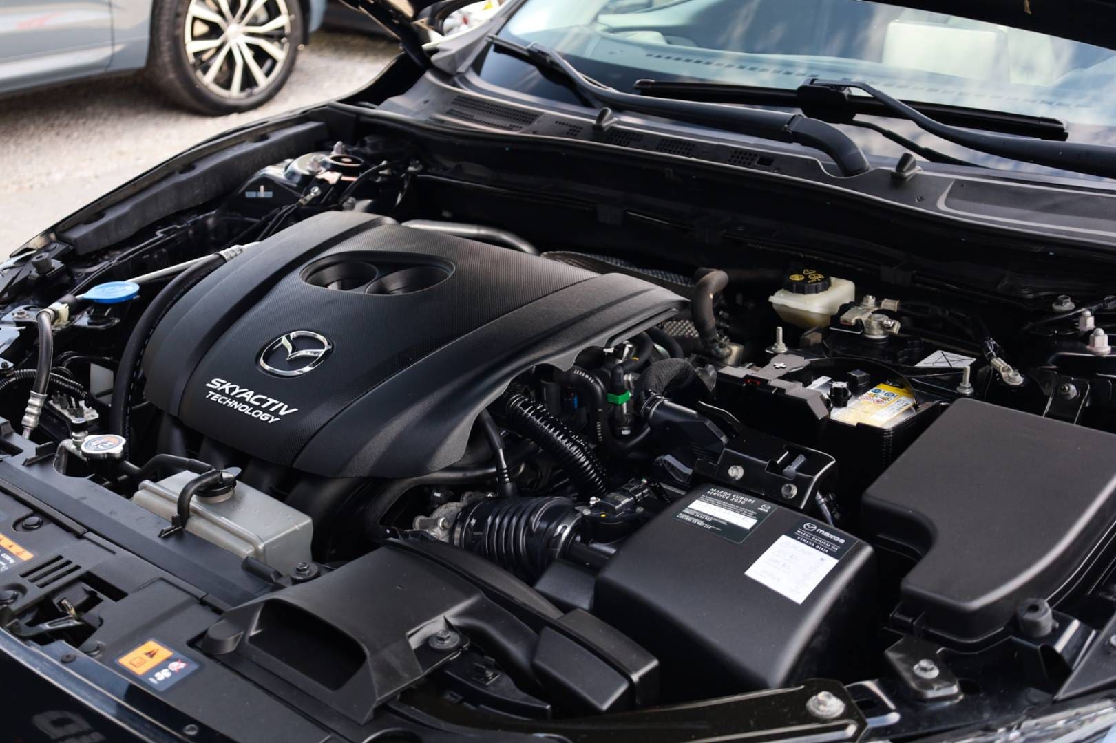 Mazda-3-20-Skyactiv-G120-Attraction-47