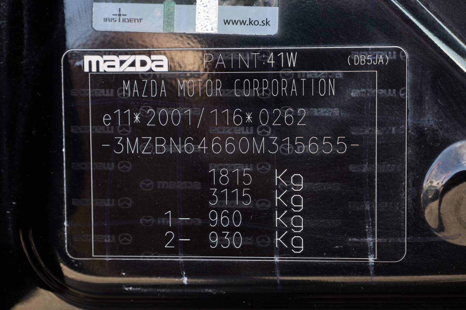 Mazda-3-20-Skyactiv-G120-Attraction-48