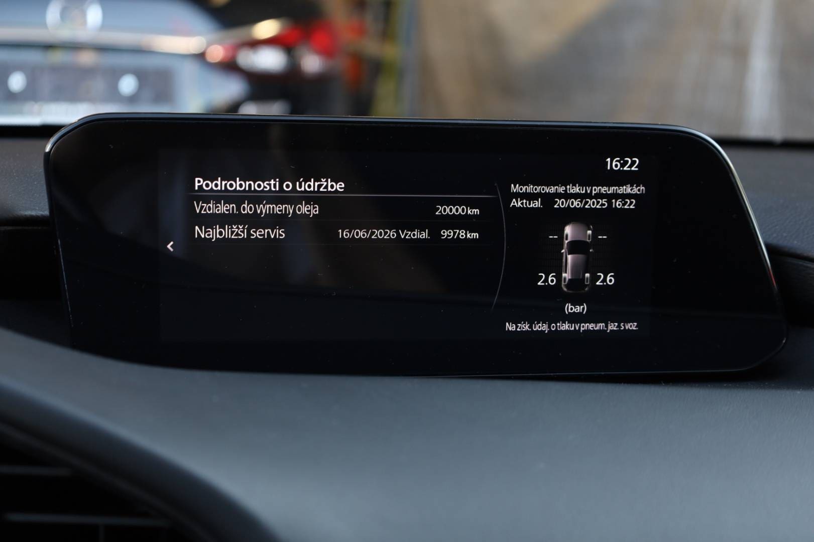 Mazda-3-20-Skyactiv-G122-PlusSafety-27