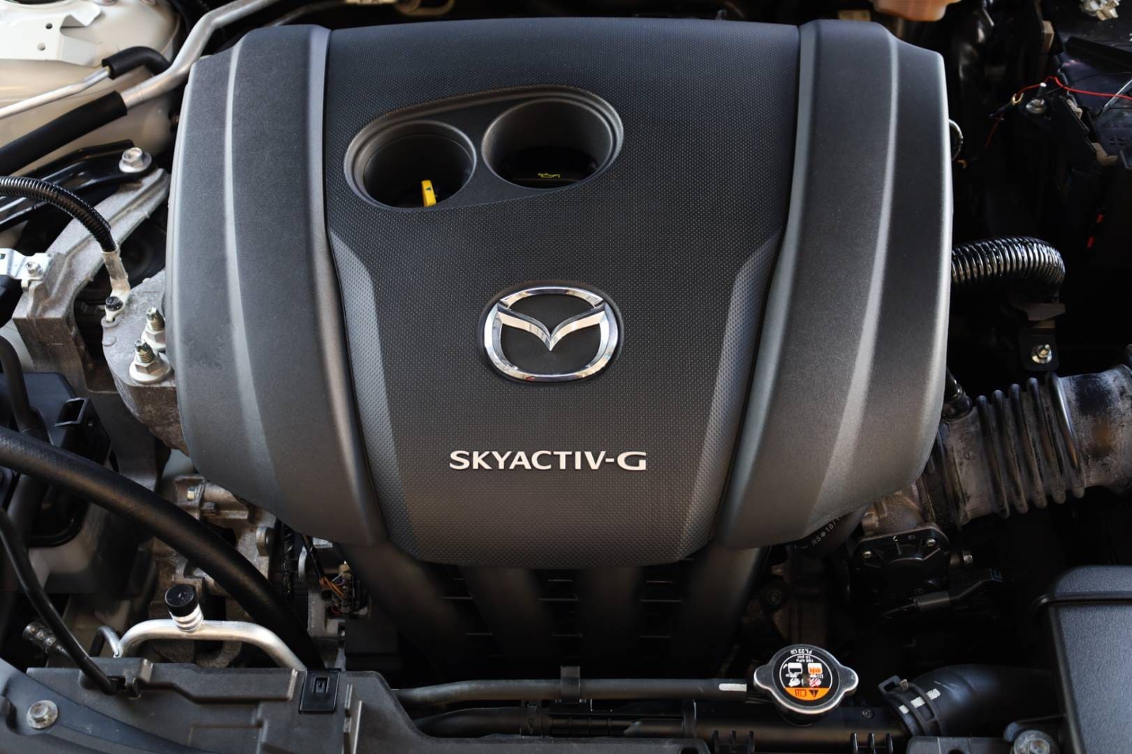 Mazda-3-20-Skyactiv-G122-PlusSafety-45