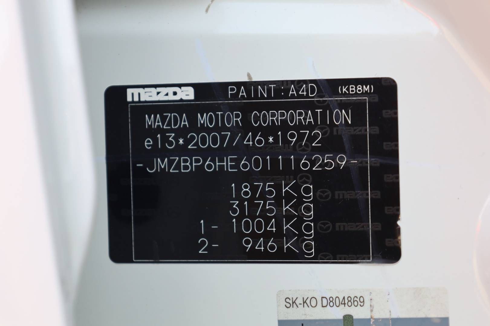 Mazda-3-20-Skyactiv-G122-PlusSafety-48