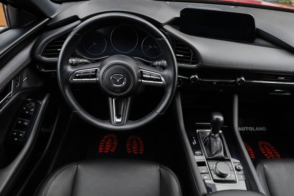Mazda-3-20-Skyactiv-G122-PlusStyleSoundSafetyLuxury-AT-16
