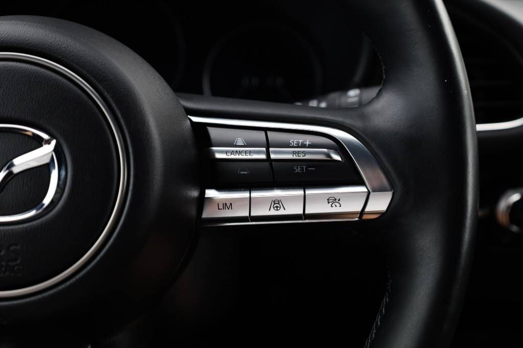 Mazda-3-20-Skyactiv-G122-PlusStyleSoundSafetyLuxury-AT-20