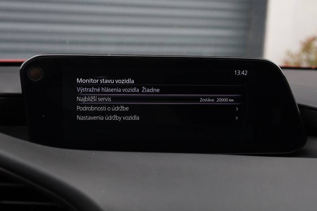 Mazda-3-20-Skyactiv-G122-PlusStyleSoundSafetyLuxury-AT-29