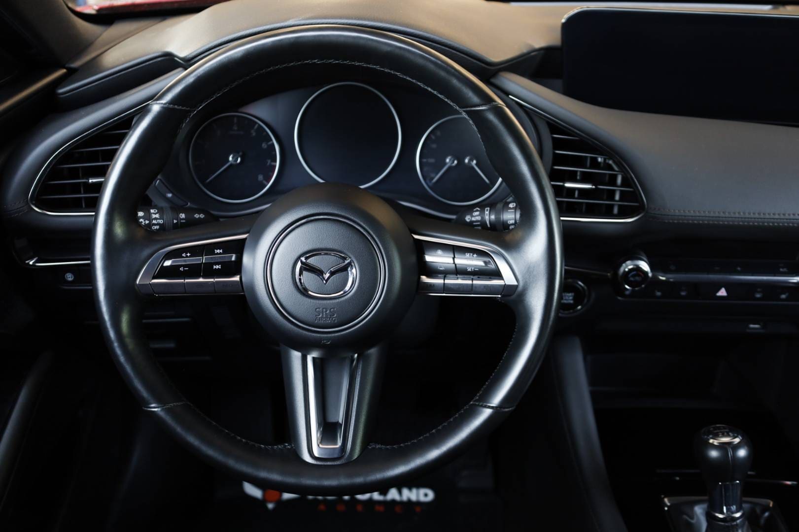Mazda-3-20-Skyactiv-G150-PlusStyleSoundSafety-15