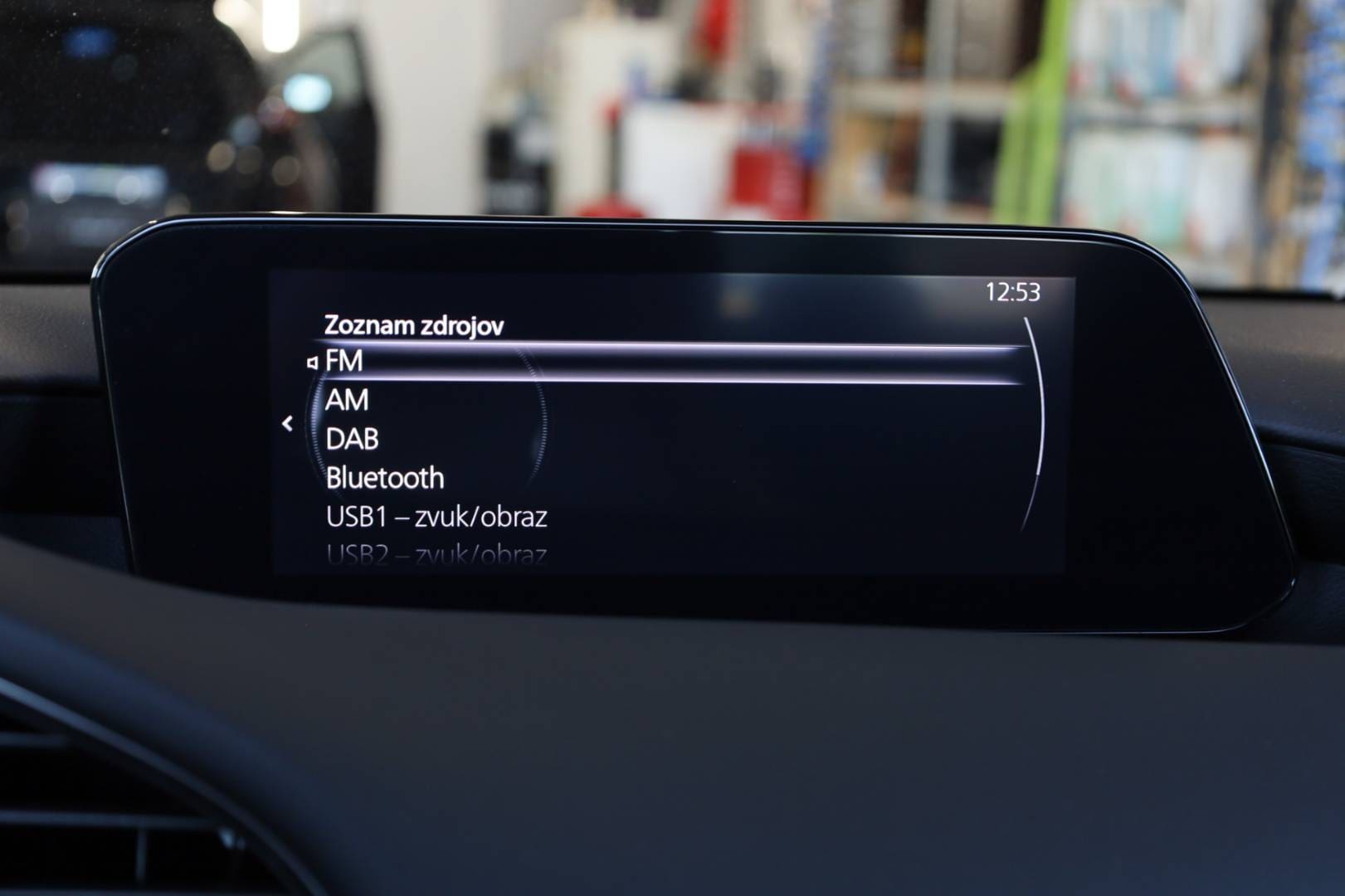 Mazda-3-20-Skyactiv-G150-PlusStyleSoundSafety-27