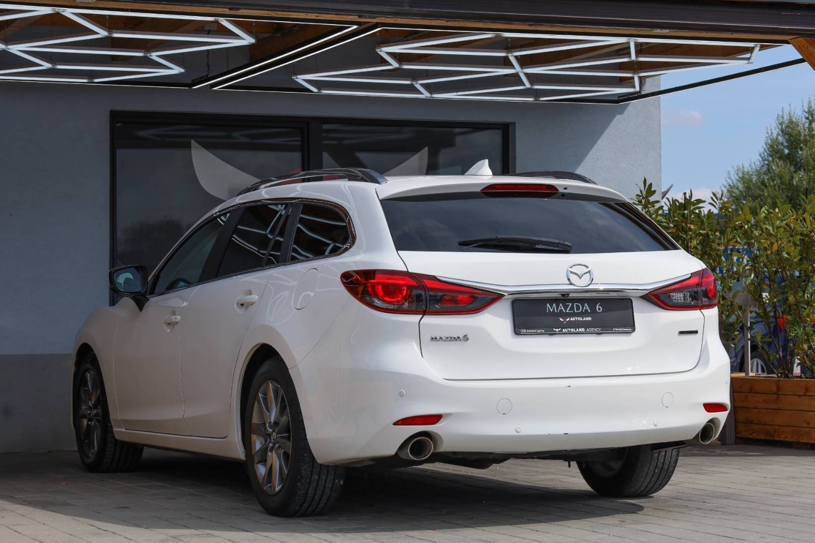 Mazda-6-Combi-Wagon-6-22-Skyactiv-D150-Attraction-AT-11
