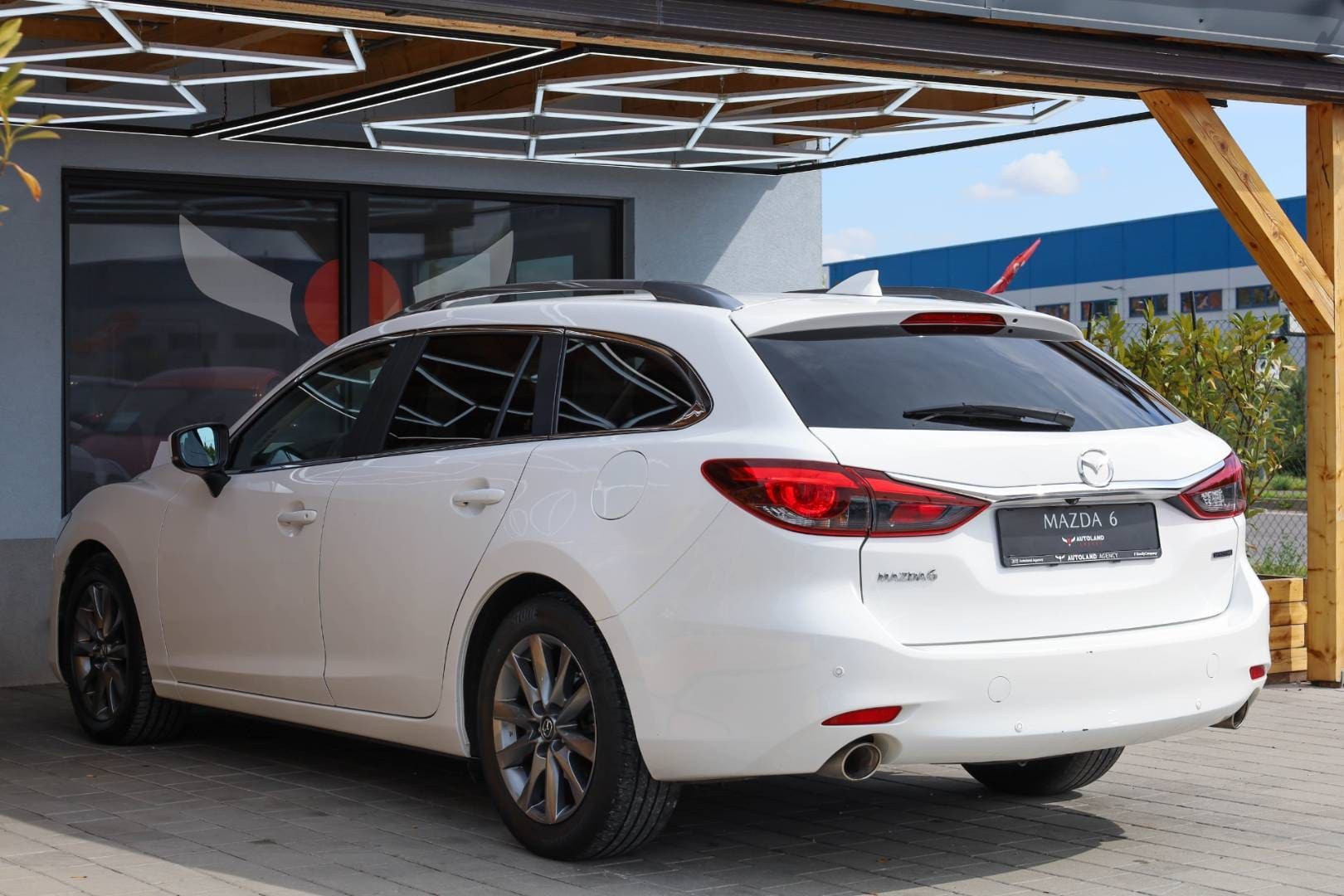 Mazda-6-Combi-Wagon-6-22-Skyactiv-D150-Attraction-AT-12