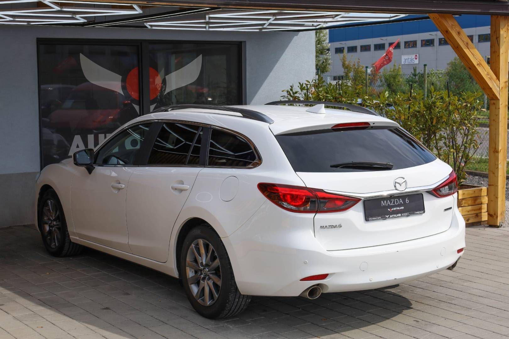Mazda-6-Combi-Wagon-6-22-Skyactiv-D150-Attraction-AT-13