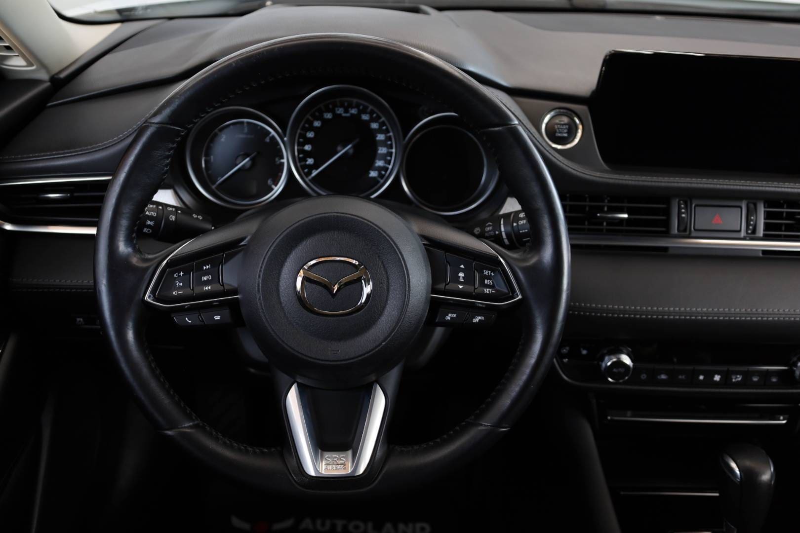 Mazda-6-Combi-Wagon-6-22-Skyactiv-D150-Attraction-AT-21