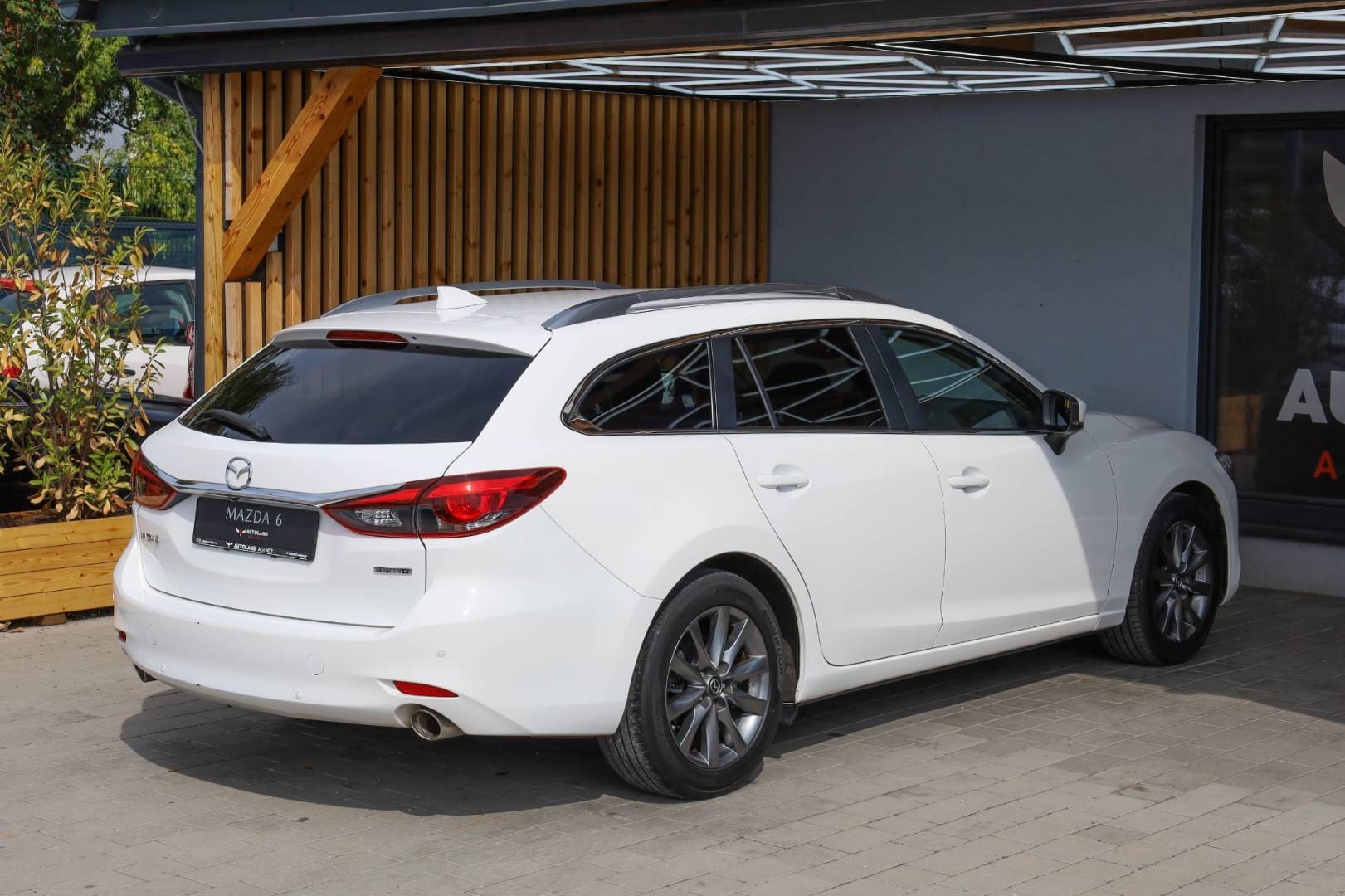 Mazda-6-Combi-Wagon-6-22-Skyactiv-D150-Attraction-AT-9
