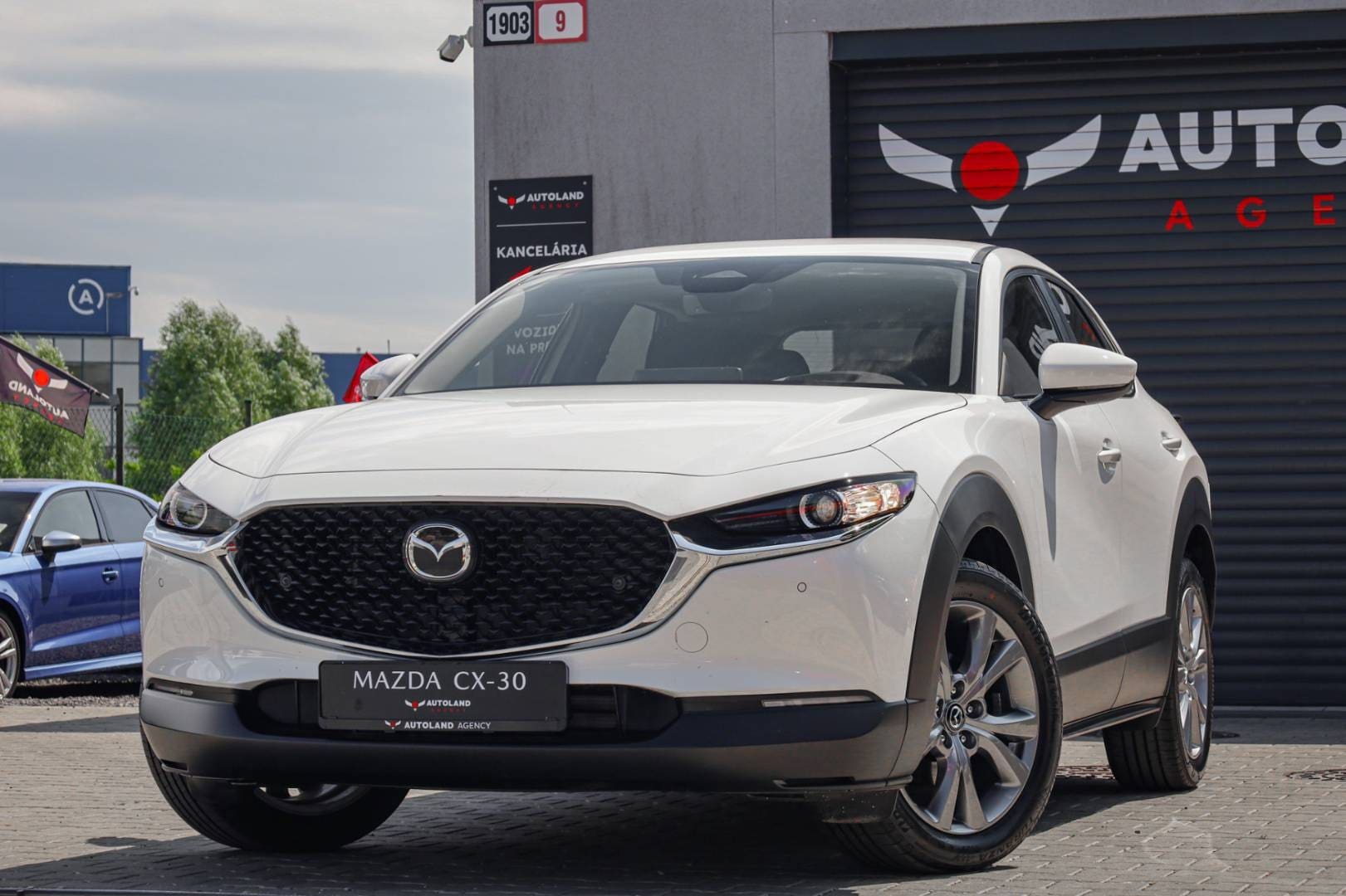 Mazda-CX-30-e-Skyactiv-G122-Center-line-AT