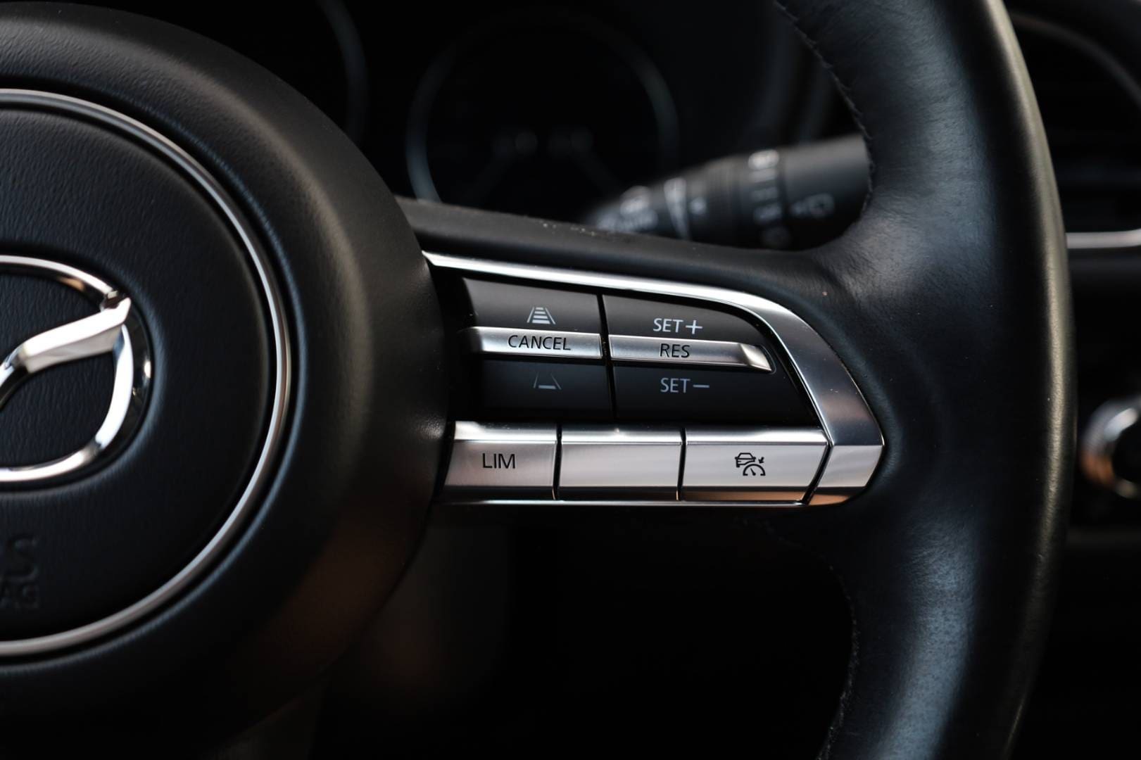 Mazda-CX-30-e-Skyactiv-G122-Exclusive-line-18
