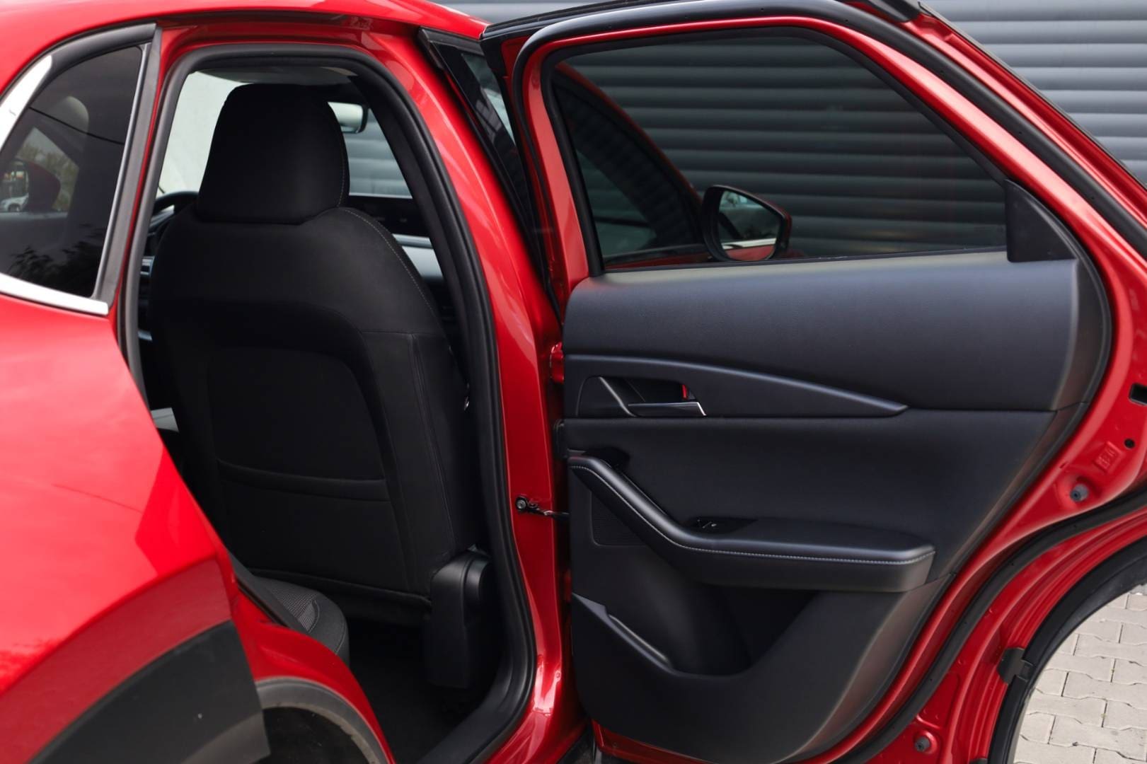 Mazda-CX-30-e-Skyactiv-G122-Exclusive-line-43