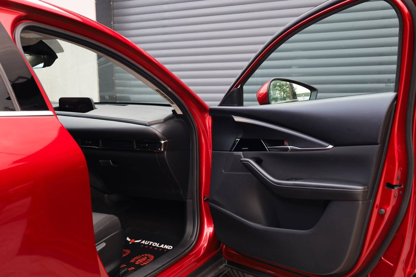 Mazda-CX-30-e-Skyactiv-G122-Exclusive-line-45