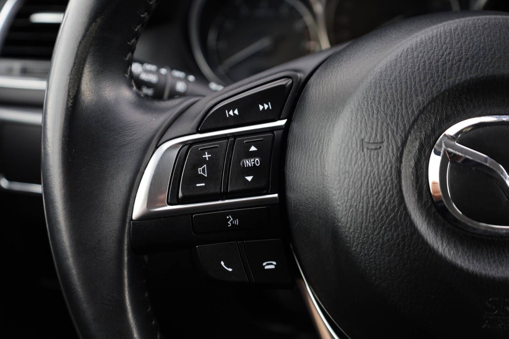 Mazda-CX-5-25-Skyactiv-G-AWD-Revolution-TOP-AT-18