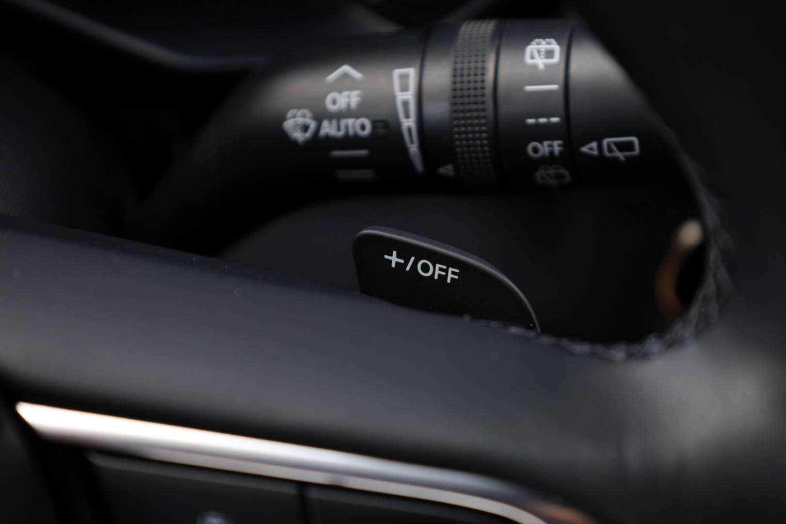 Mazda-MX-30-e-Skyactiv-First-Edition-Luxury-Vintage-22