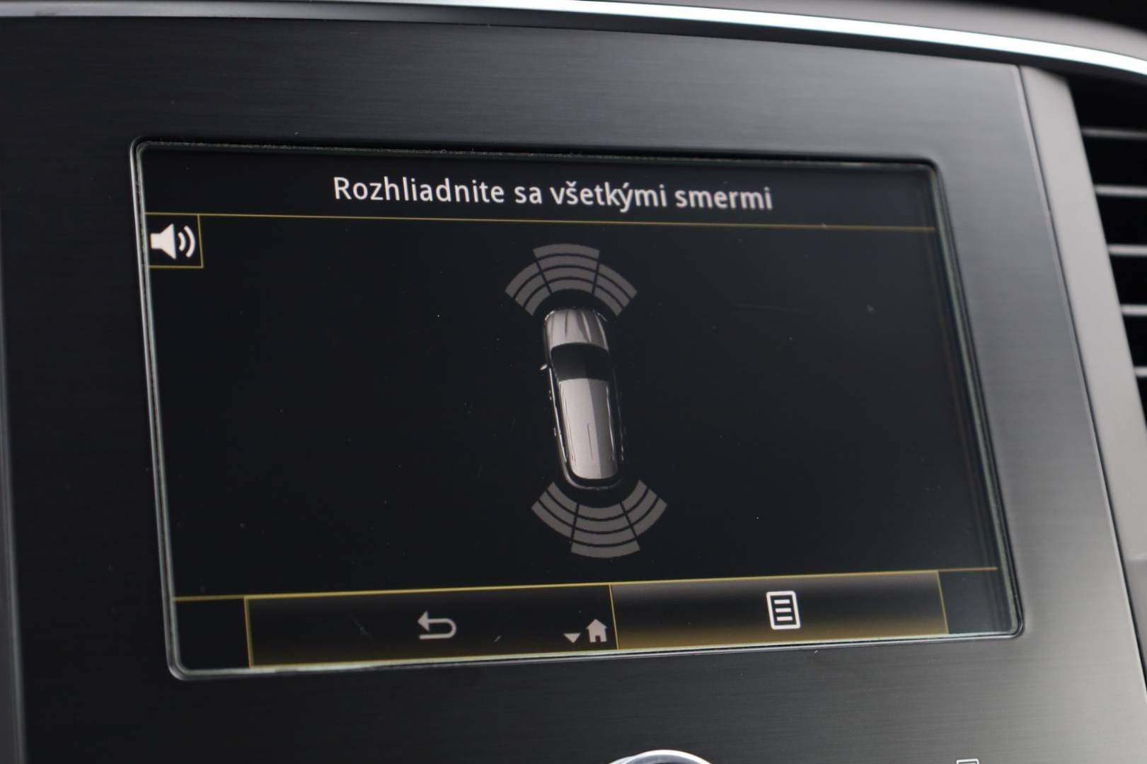 Renault-Megane-15-Blue-dCi-115-Business-EDC-32