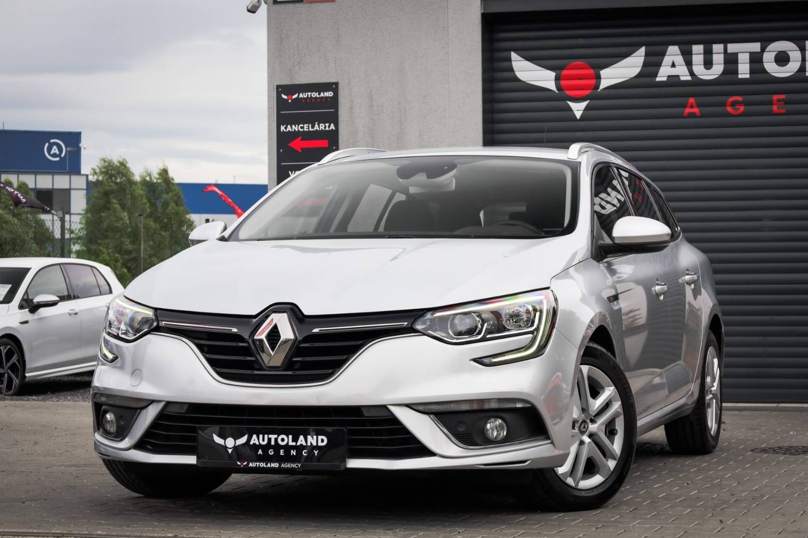 Renault-Megane-15-Blue-dCi-115-Business-EDC