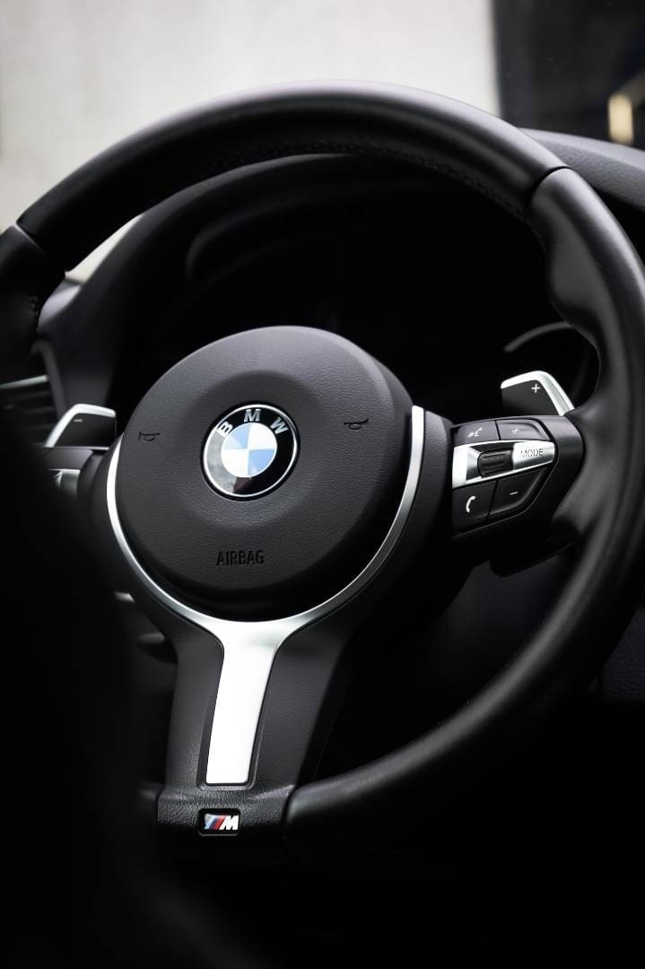 BMW-Rad-5-530d-258k-M-Paket-AT-19