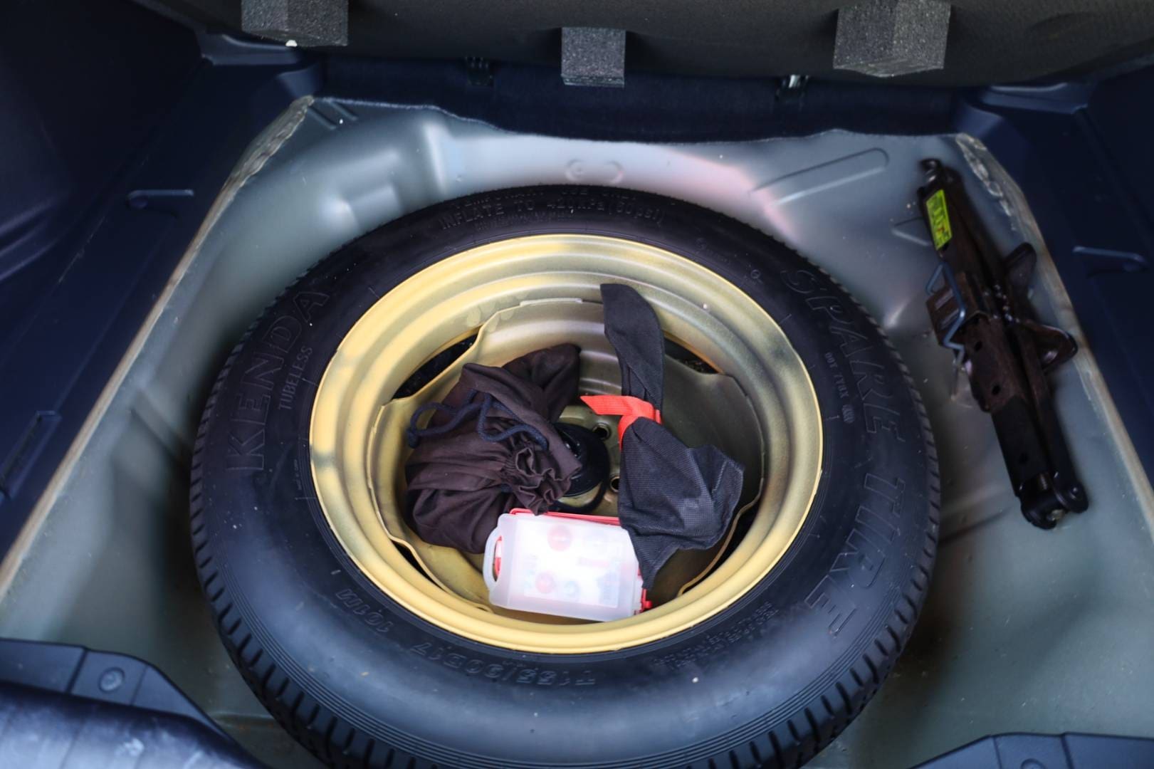 Honda-CR-V-20-i-VTEC-Comfort-AWD-31