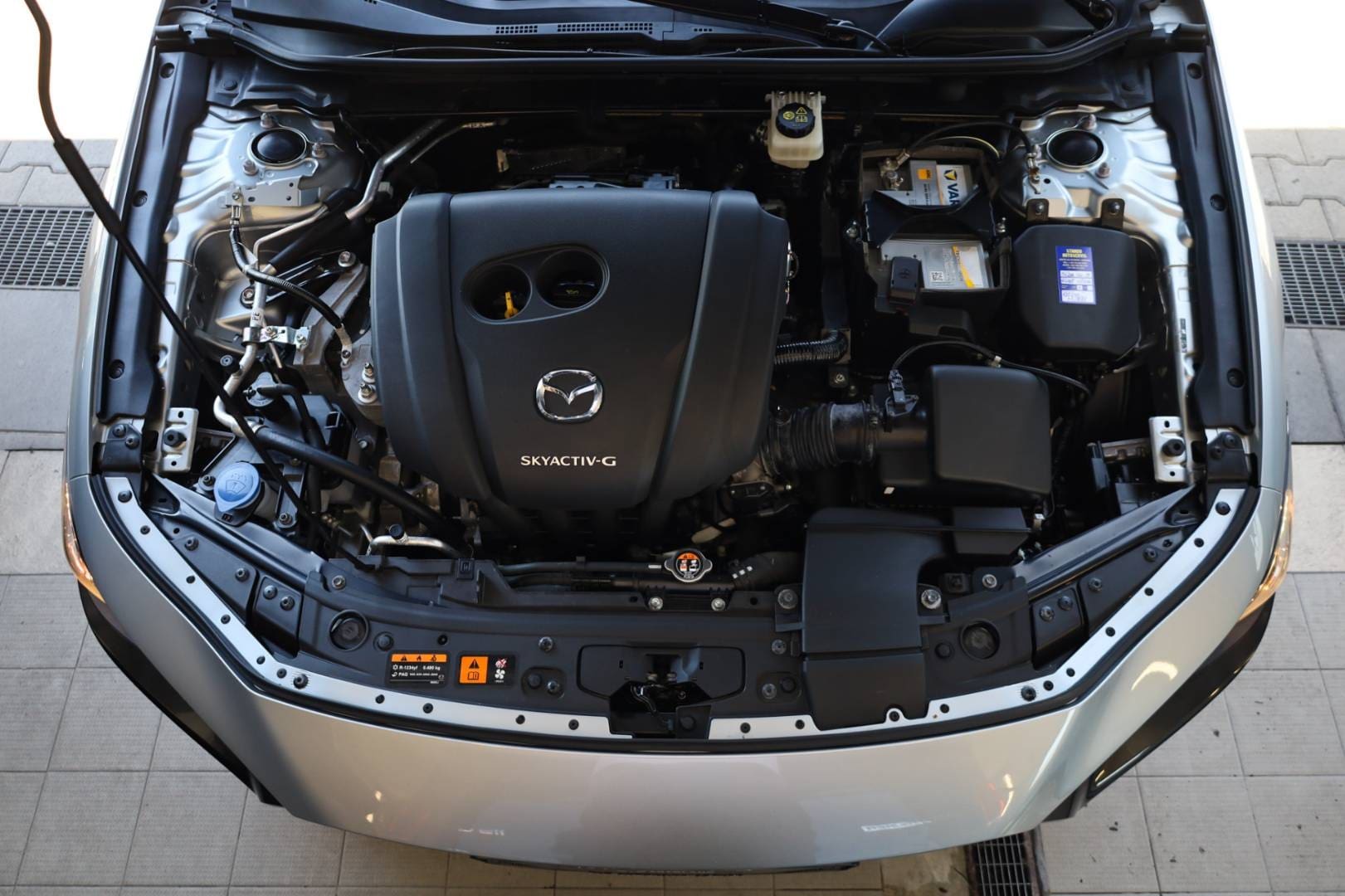 Mazda-3-20-Skyactiv-G122-PlusSafety-42