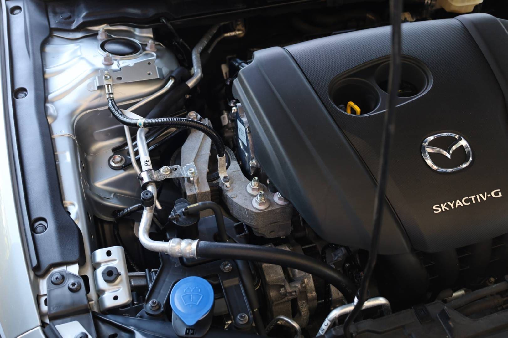 Mazda-3-20-Skyactiv-G122-PlusSafety-43