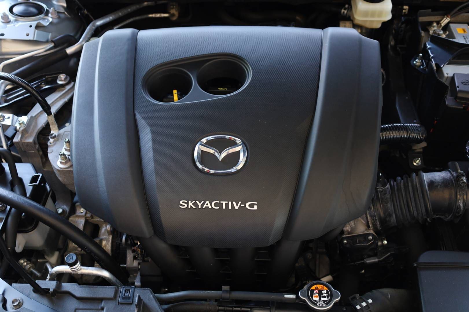 Mazda-3-20-Skyactiv-G122-PlusSafety-44