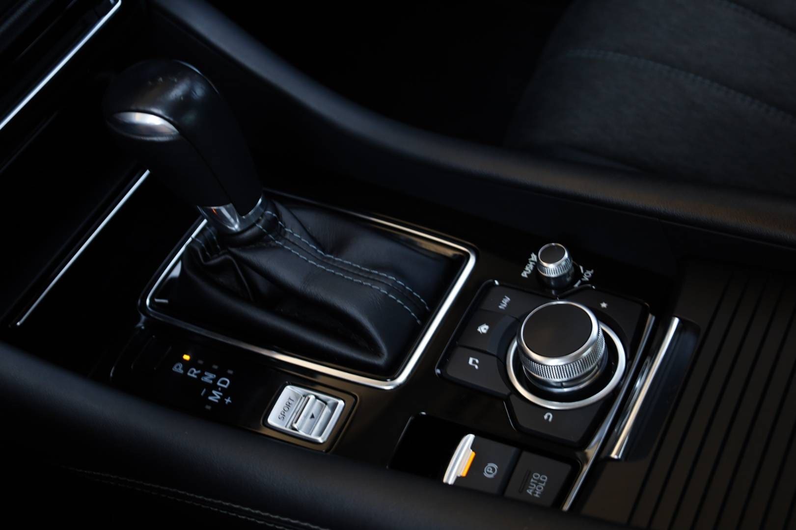 Mazda-6-25-Skyactiv-G194-Revolution-AT-31