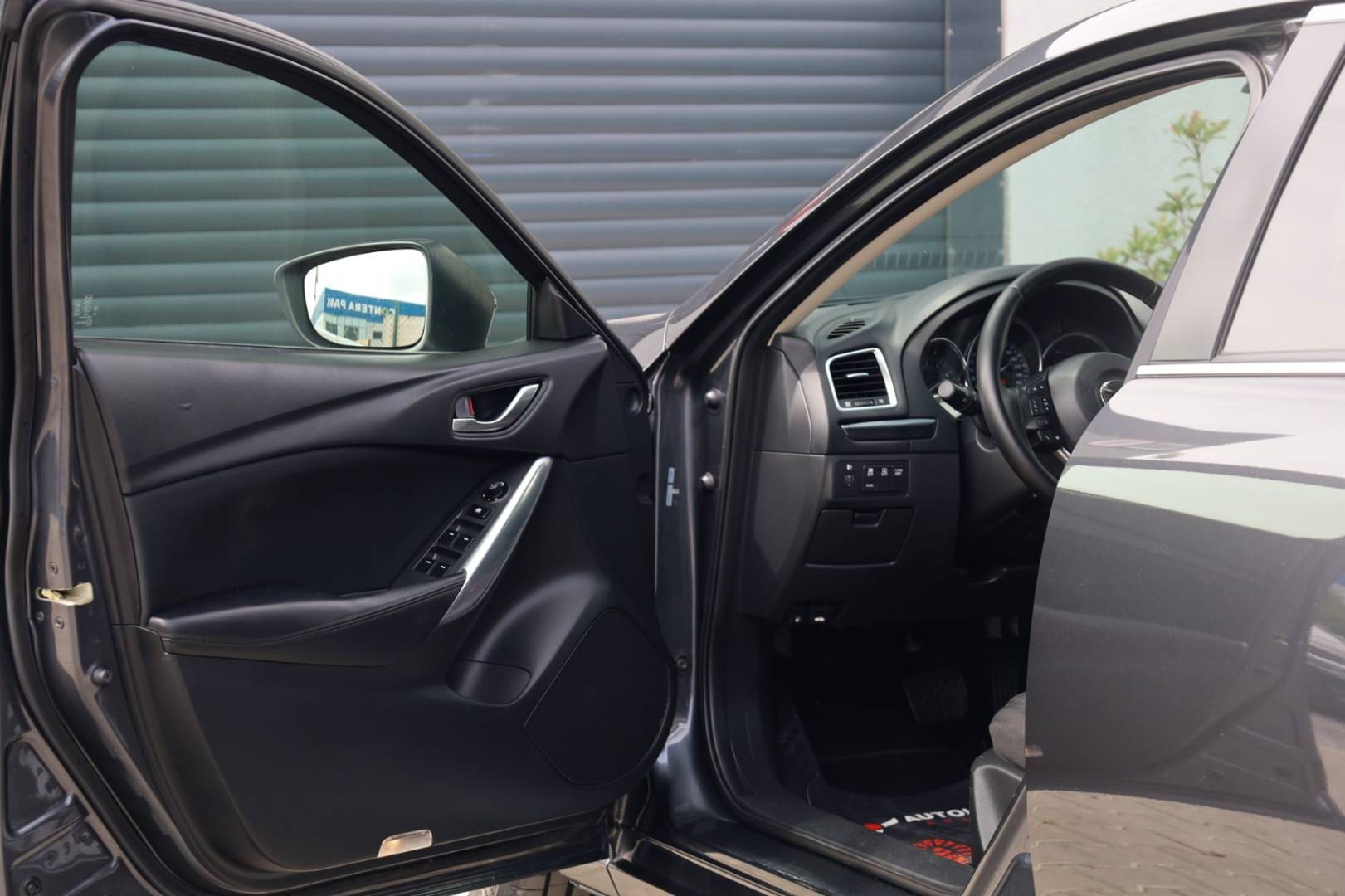 Mazda-6-Combi-Wagon-6-20-Skyactiv-G-Attraction-AT-10