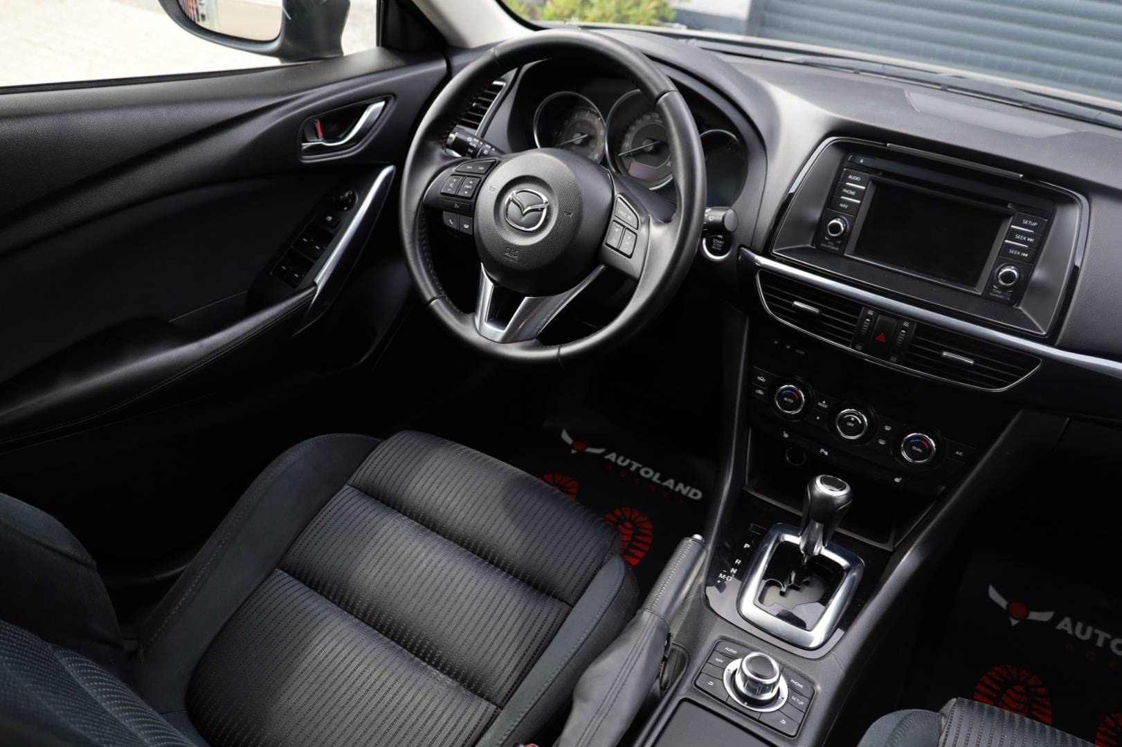 Mazda-6-Combi-Wagon-6-20-Skyactiv-G-Attraction-AT-14