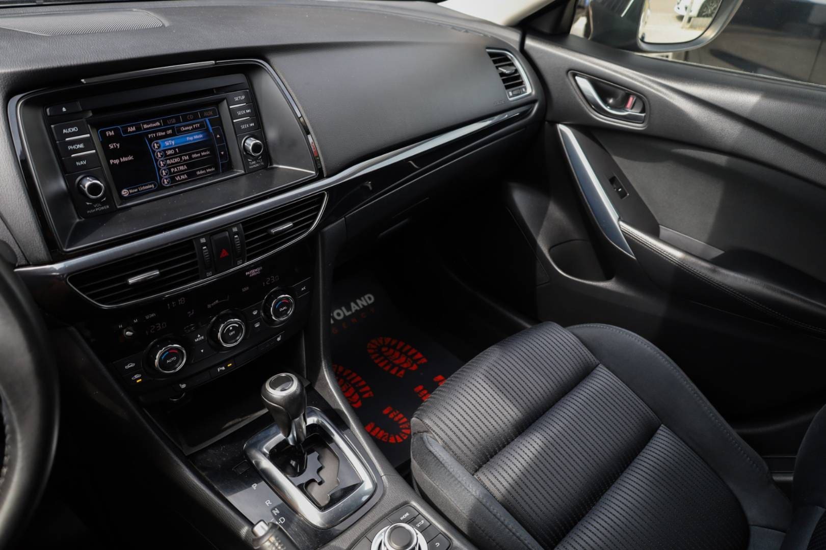 Mazda-6-Combi-Wagon-6-20-Skyactiv-G-Attraction-AT-22