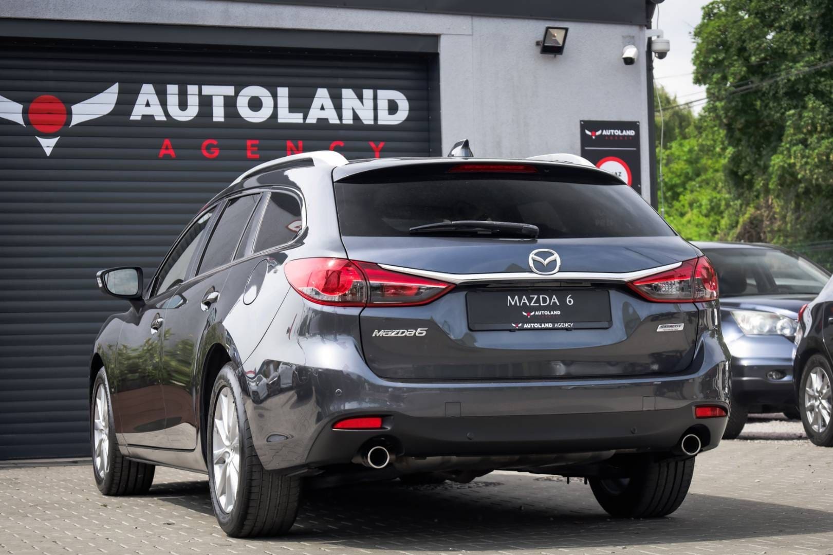 Mazda-6-Combi-Wagon-6-20-Skyactiv-G-Attraction-AT-8