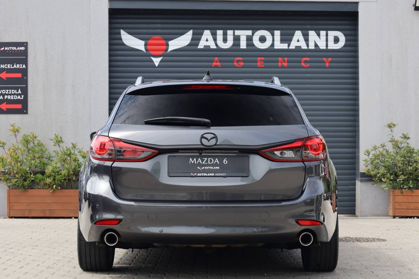 Mazda-6-Combi-Wagon-6-25-Skyactiv-G194-Attraction-AT-7