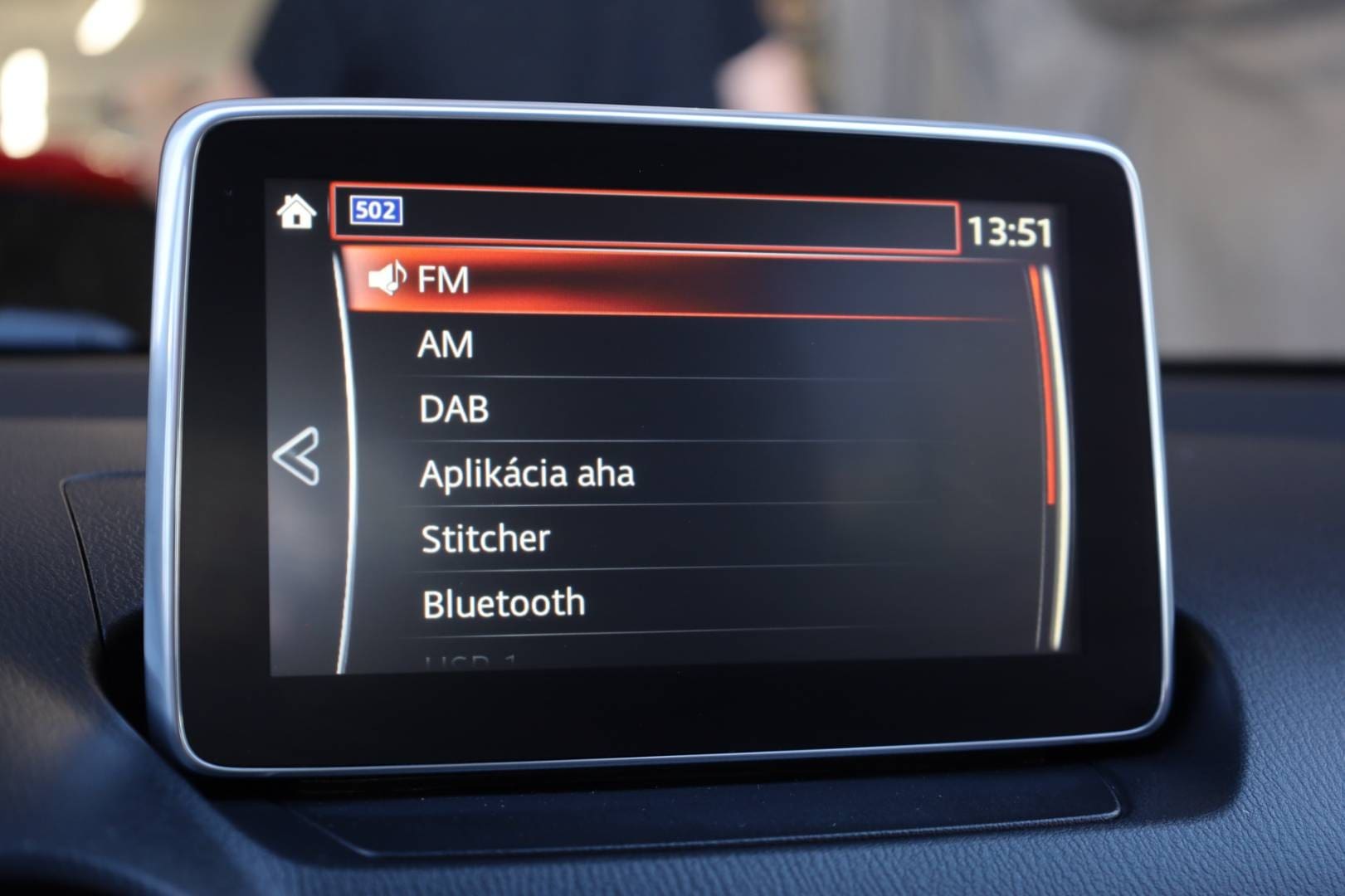 Mazda-CX-3-20-Skyactiv-G120-Attraction-27