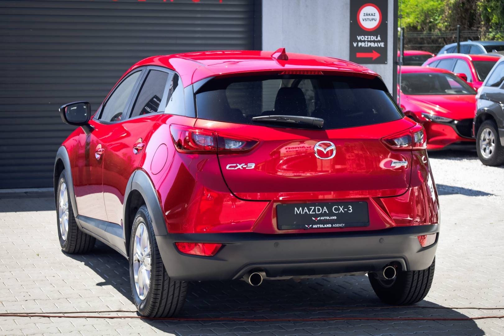 Mazda-CX-3-20-Skyactiv-G120-Attraction-9