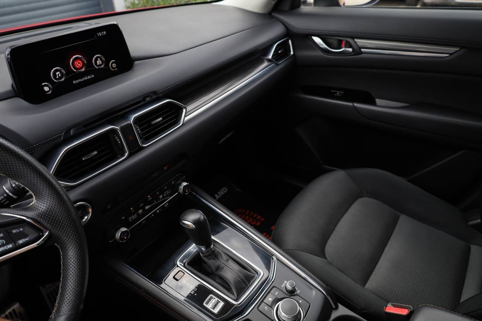Mazda-CX-5-20-Skyactiv-G165-Attraction-AT-AWD-23