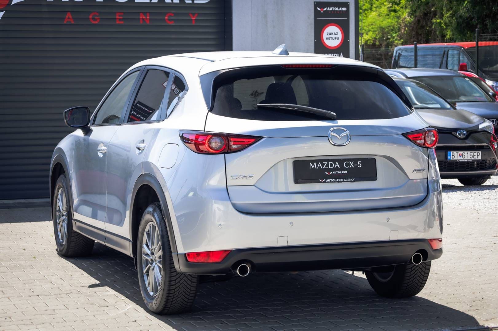 Mazda-CX-5-20-Skyactiv-G165-Revolution-Top-9