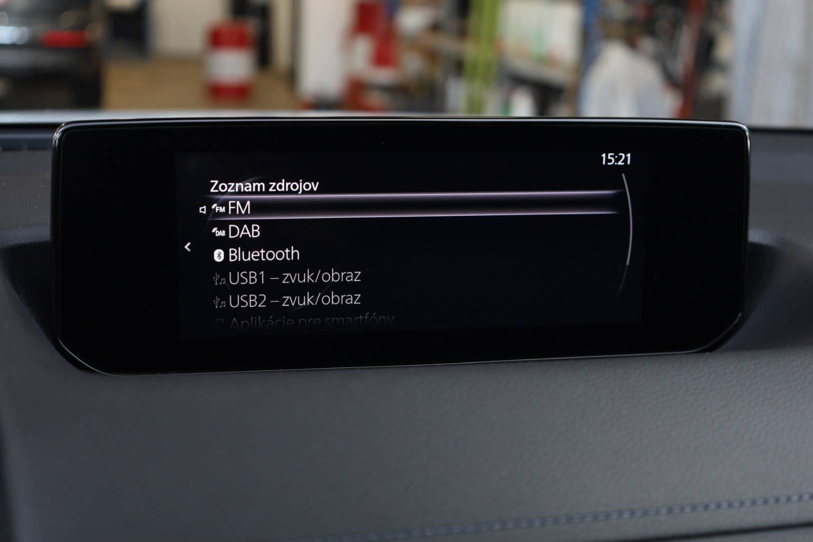 Mazda-MX-30-e-Skyactiv-EV-Advantage-28