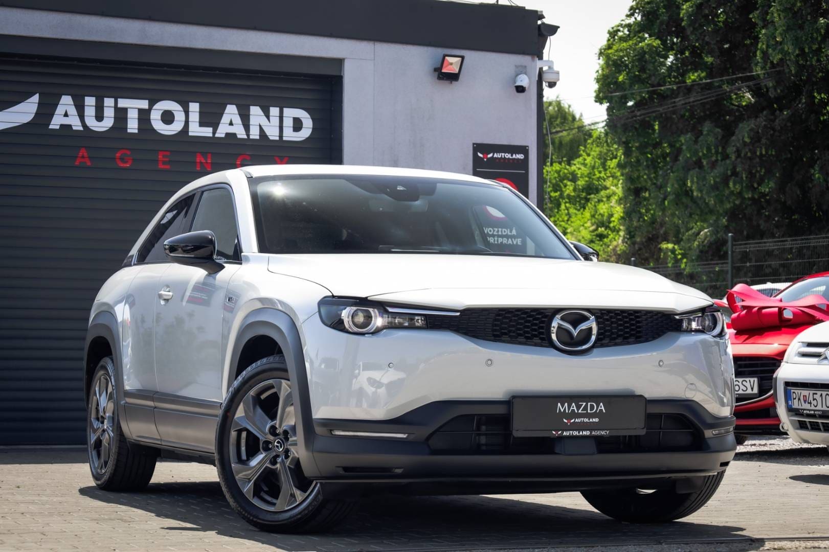 Mazda-MX-30-e-Skyactiv-EV-Advantage-3
