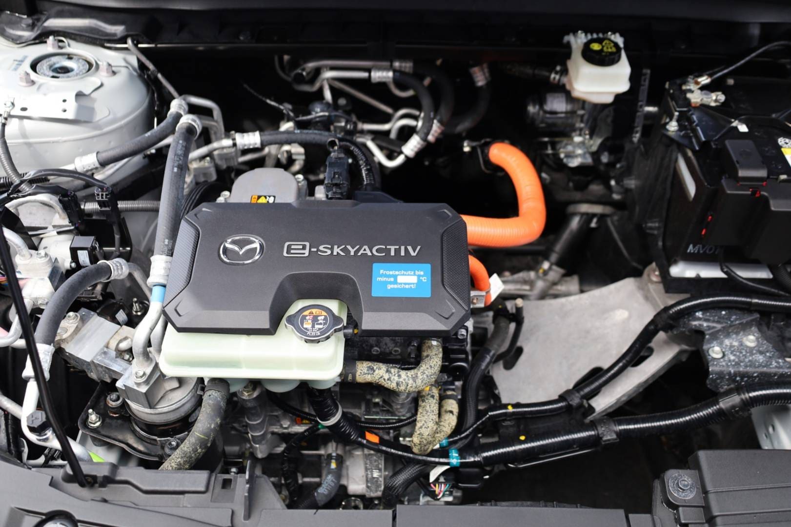 Mazda-MX-30-e-Skyactiv-EV-Advantage-46