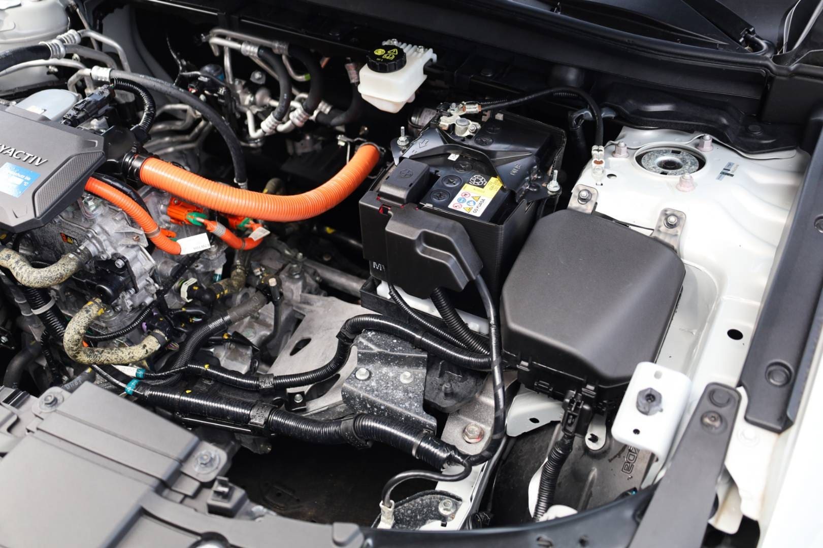 Mazda-MX-30-e-Skyactiv-EV-Advantage-47