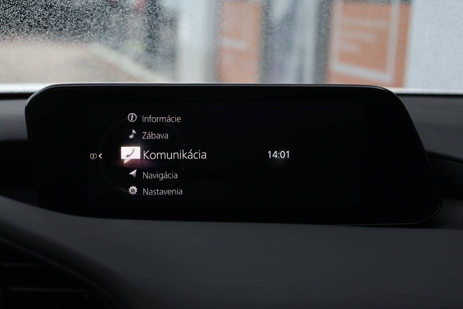 Mazda-3-20-Skyactiv-G122-PlusStyleSafety-24