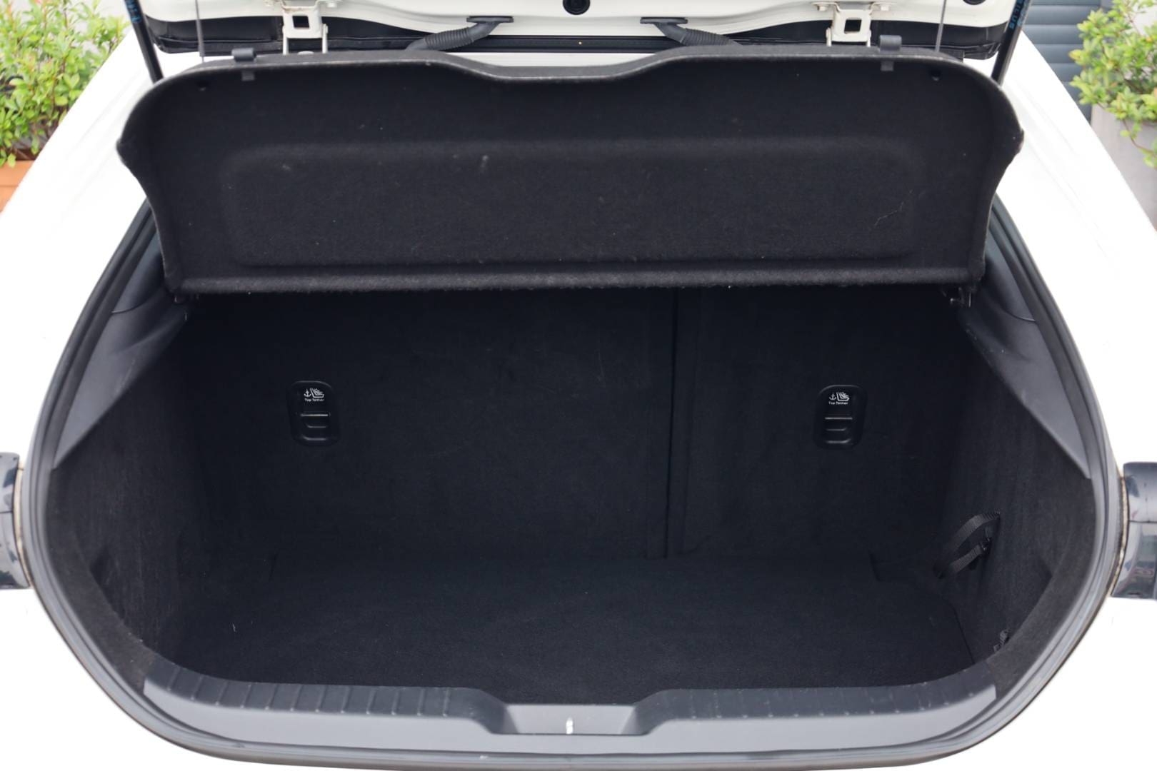 Mazda-3-20-Skyactiv-G122-PlusStyleSafety-40