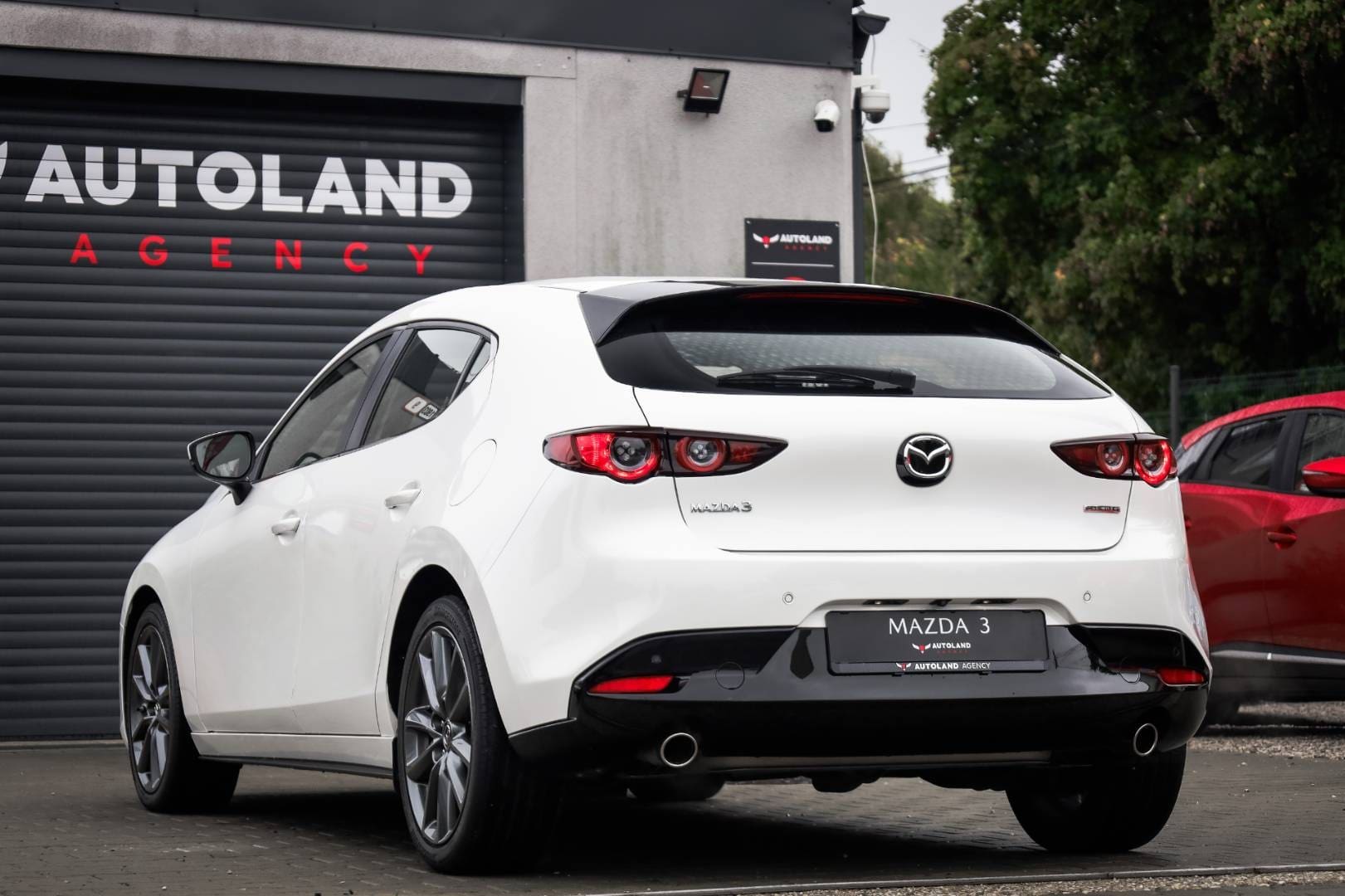 Mazda-3-20-Skyactiv-G122-PlusStyleSafety-8