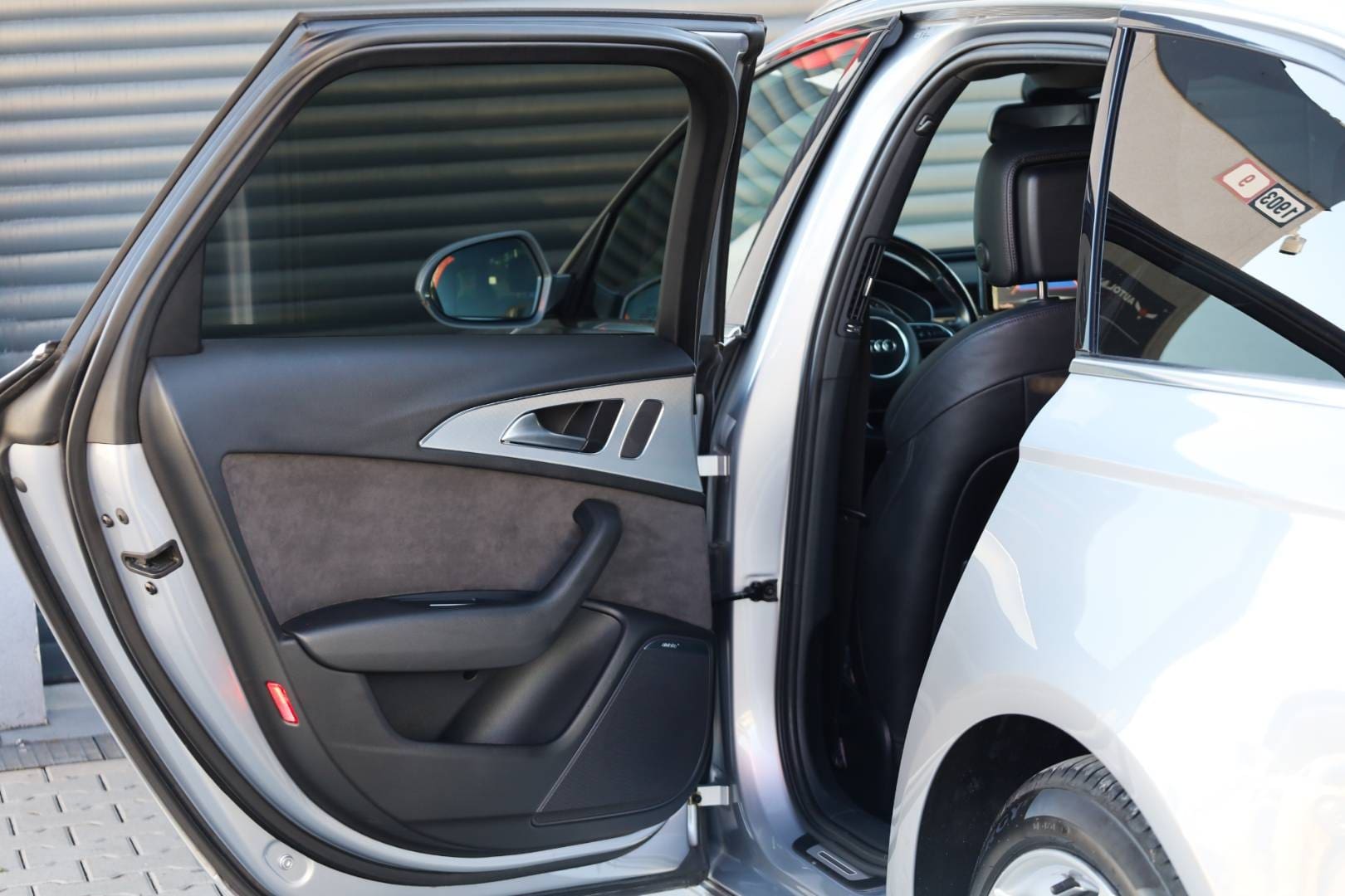 Audi-A6-Avant-30-V6-TDI-DPF-272k-quattro-S-tronic-38