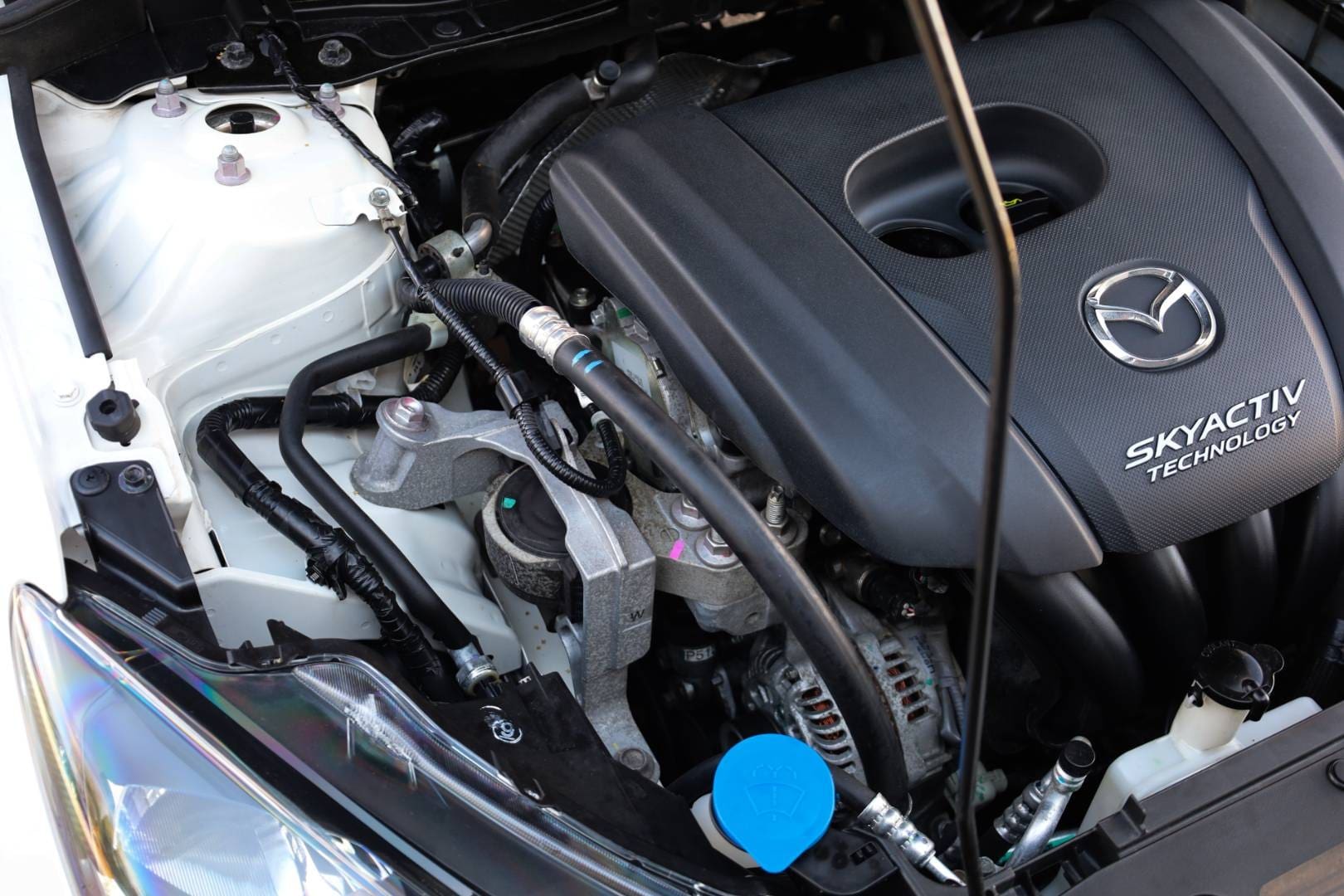 Mazda-2-15-Skyactiv-G90-Takumi-44